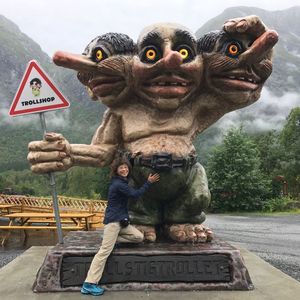 Meet your Posher, Misun